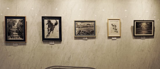 「激流」阿部　　　「躍動」木屋　　　「神島」大賀　　　「椿の花」砂山　　「輝き」大賀